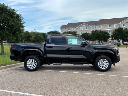 New 2026 Toyota Tacoma SR5 RWD image 5