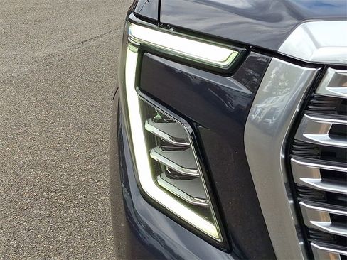 New 2026 GMC Yukon XL Denali w/ Sun & Power Step Package image 6