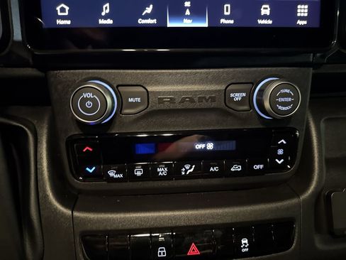 New 2026 RAM ProMaster 1500 w/ Premium Convenience Group FWD image 19