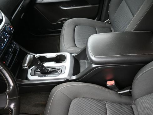 Used 2017 Chevrolet Colorado LT w/ LT Convenience Package image 31