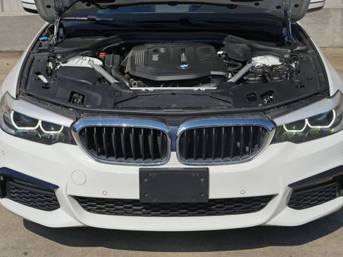 Used 2019 BMW 540i w/ M Sport Package RWD image 8