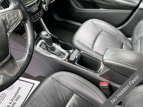 Used 2017 Chevrolet Cruze Premier FWD image 13