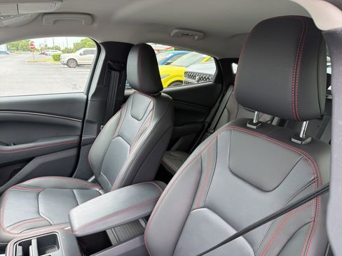 Used 2025 Ford Mustang Mach-E Premium w/ Sport Appearance Package image 17