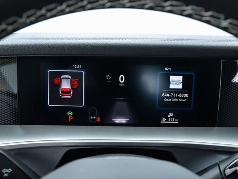 New 2025 Volkswagen Tiguan SE image 63