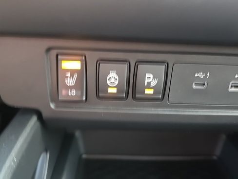 New 2026 Nissan Frontier SV image 21