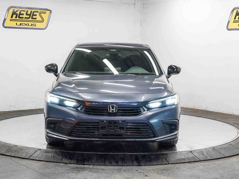Used 2023 Honda Civic Sport image 6