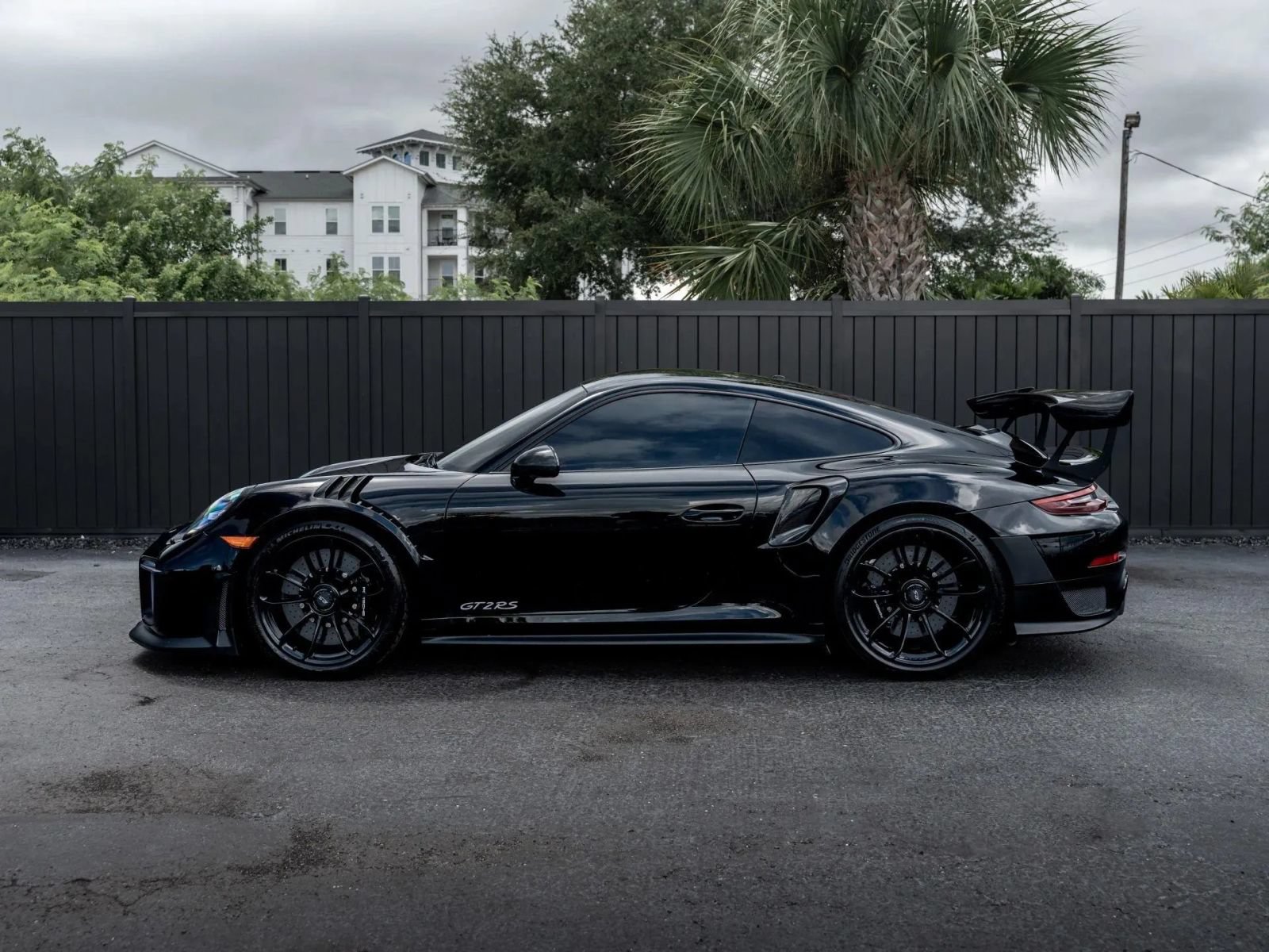Used 2018 Porsche 911 GT2 RS RWD image 7