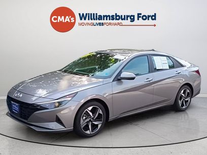 Used 2023 Hyundai Elantra SEL w/ Convenience Package