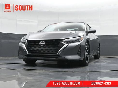 Used 2024 Nissan Sentra SV FWD image 37