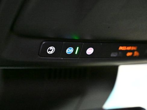 Used 2023 Chevrolet Tahoe LT image 39