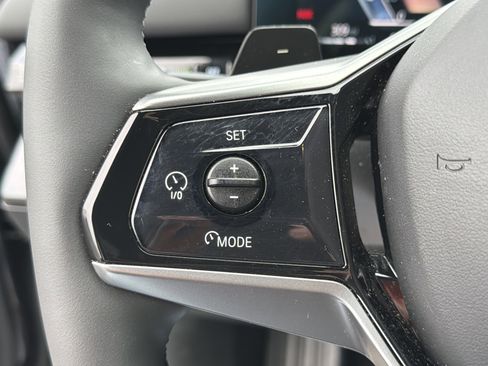 Certified 2025 BMW 530i w/ Premium Package image 12