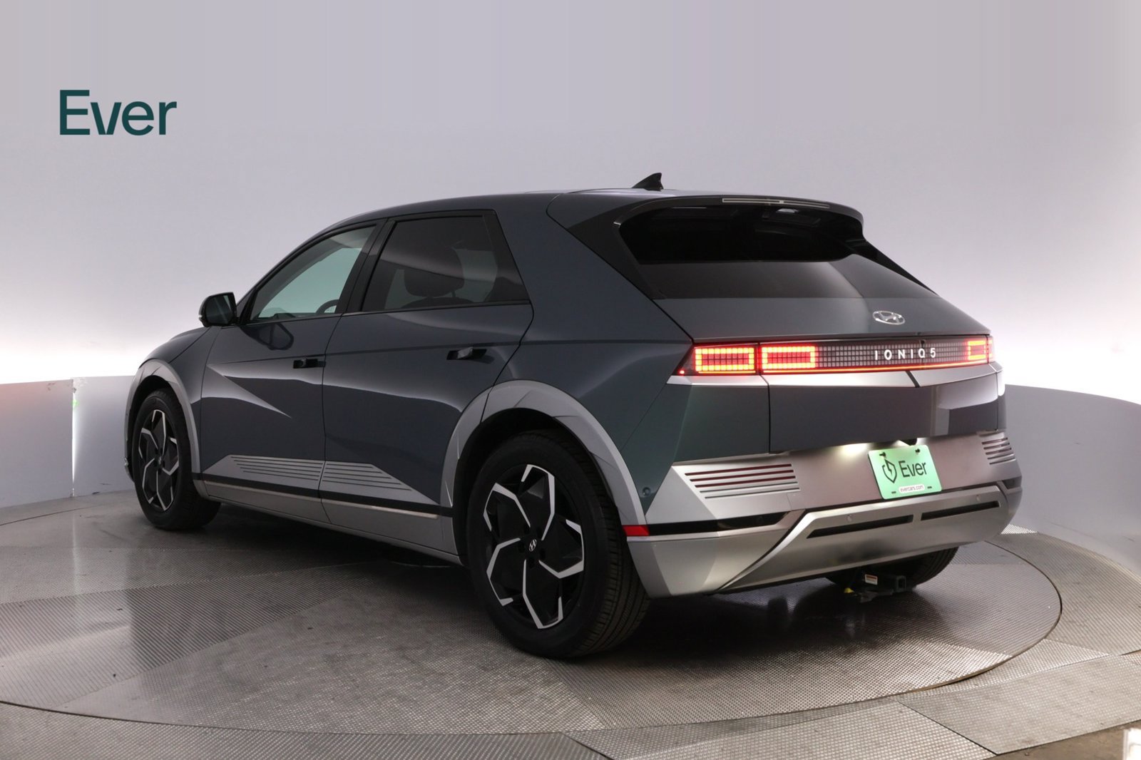 Used 2024 Hyundai Ioniq 5 Limited RWD image 17