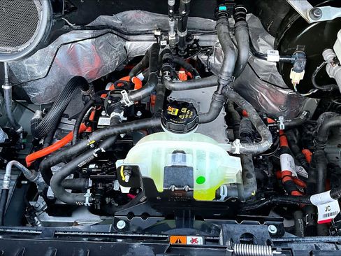 Used 2022 Ford E-Transit Medium Roof image 30