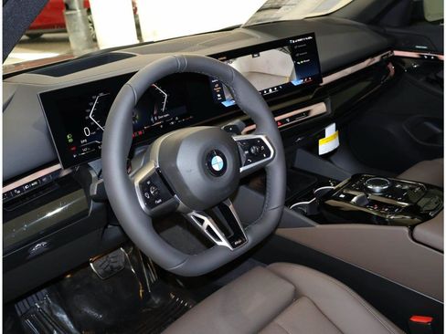 New 2027 BMW 530i xDrive w/ M Sport Package AWD/4WD image 11