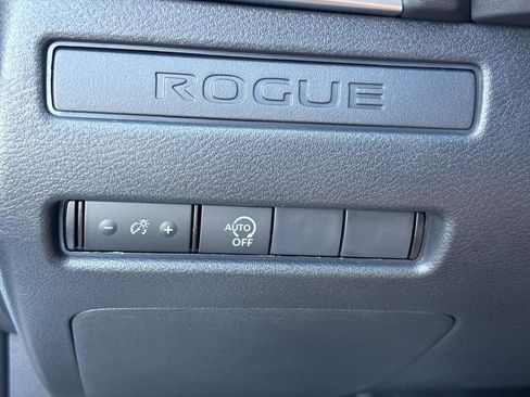 New 2026 Nissan Rogue S image 10
