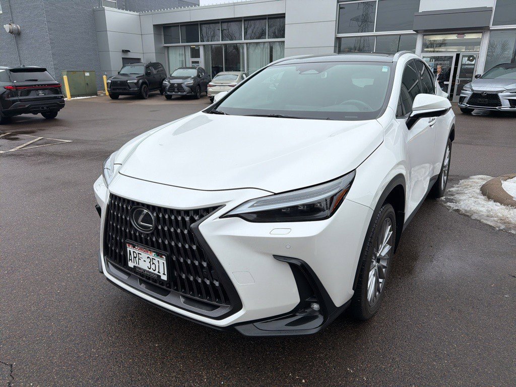 Used 2024 Lexus NX 350 AWD w/ Vision Package image 7