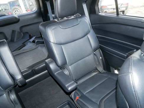 Certified 2020 Ford Explorer ST w/ ST High-Performance Pack image 14