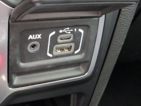 Used 2022 Jeep Wrangler Unlimited Sport AWD/4WD image 22