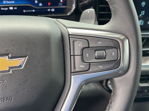 Certified 2025 Chevrolet Silverado 1500 LTZ image 16