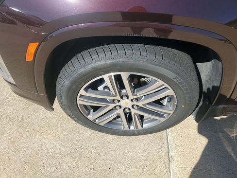 Certified 2023 Chevrolet Traverse High Country image 40