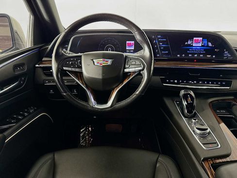 Used 2022 Cadillac Escalade ESV Luxury image 22