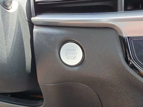 New 2026 Kia Sorento S w/ S Panoramic Sunroof Package FWD image 26