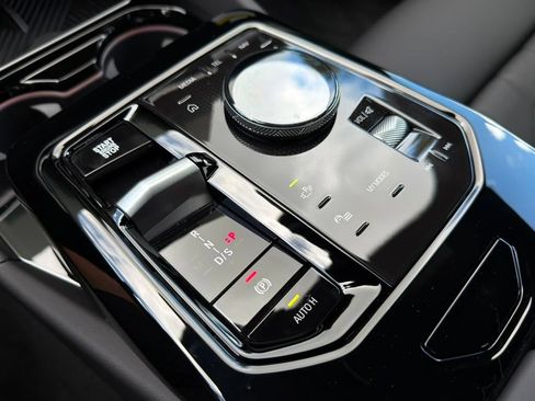New 2027 BMW 530i w/ Premium Package RWD image 21