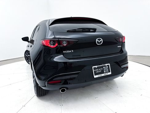 Used 2019 MAZDA MAZDA3 Hatchback w/ Preferred Package image 10