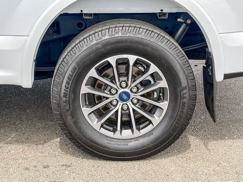 Used 2019 Ford F150 Lariat AWD/4WD image 14
