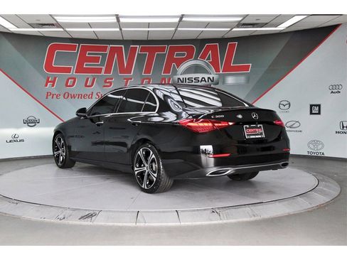 Used 2023 Mercedes-Benz C 300 Sedan image 4