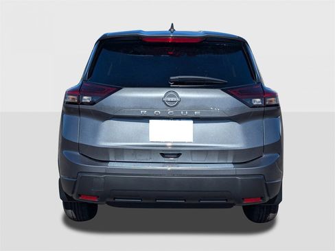 New 2026 Nissan Rogue SV image 4