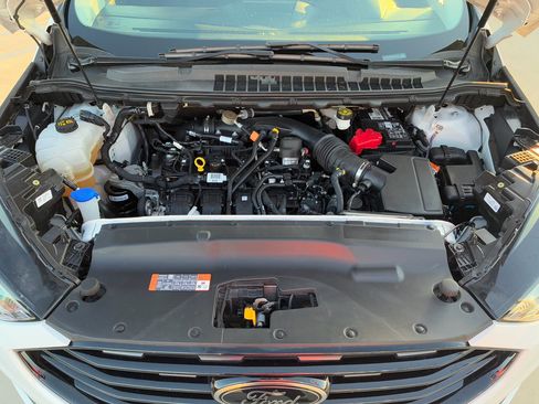 Used 2022 Ford Edge SE w/ Black Appearance Package image 30