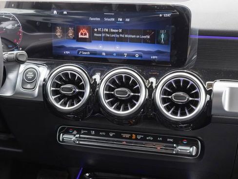 New 2026 Mercedes-Benz GLB 250 4MATIC image 25