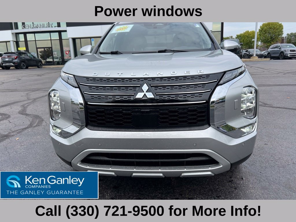 Used 2023 Mitsubishi Outlander SE AWD/4WD image 17