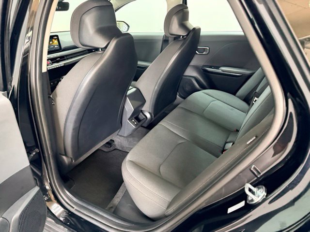 Used 2025 Kia K4 FWD image 34