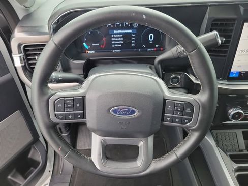 Used 2026 Ford F250 Lariat AWD/4WD image 22