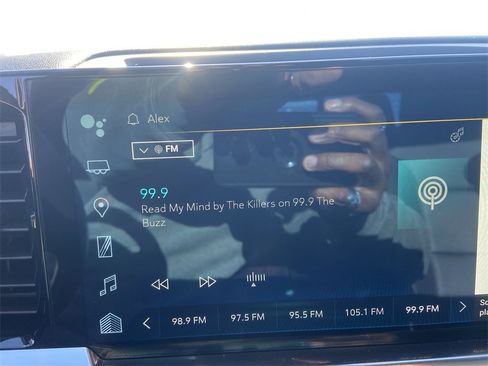 Certified 2022 Chevrolet Silverado 1500 RST image 13