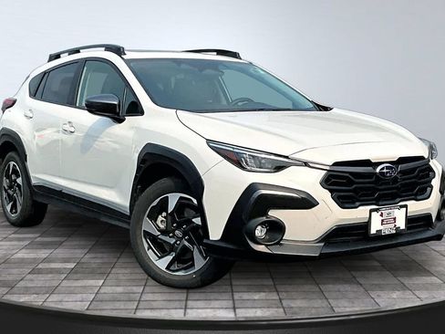Used 2024 Subaru Crosstrek 2.5i Limited AWD/4WD image 3