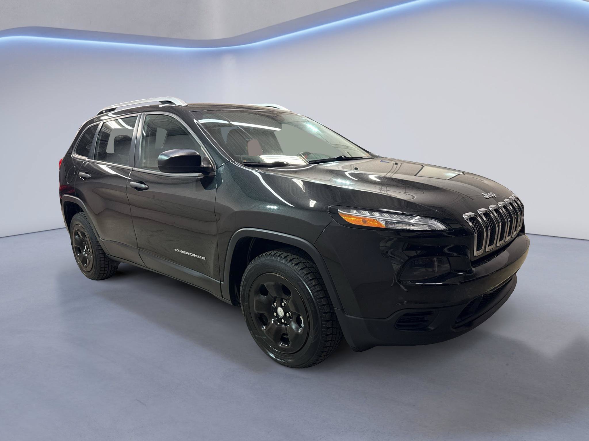 Used 2015 Jeep Cherokee Sport w/ Cold Weather Group AWD/4WD image 1