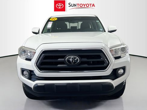 Used 2021 Toyota Tacoma SR5 image 10