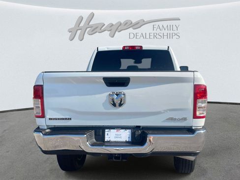 Used 2024 RAM 2500 Big Horn w/ Off Road Package AWD/4WD image 4