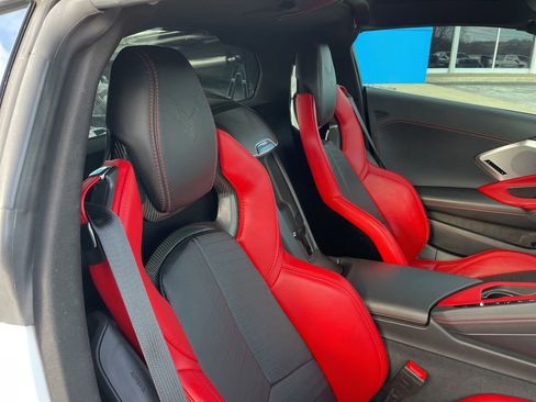 Used 2021 Chevrolet Corvette Stingray Preferred Cpe w/ 2LT image 29