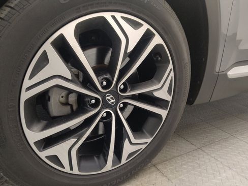 Used 2019 Hyundai Santa Fe AWD image 31