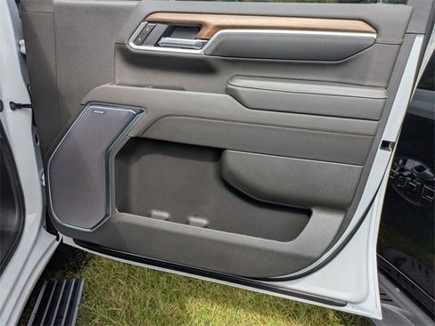 New 2026 Chevrolet Silverado 3500 High Country w/ Technology Package image 38