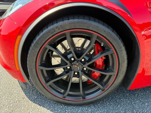 Used 2019 Chevrolet Corvette Grand Sport RWD image 9