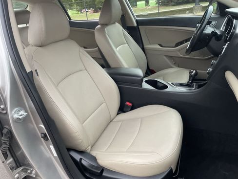 Used 2015 Kia Optima EX FWD image 14