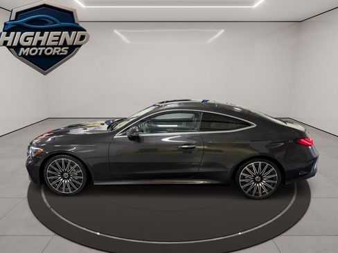 Used 2025 Mercedes-Benz CLE 300 4MATIC Coupe image 3