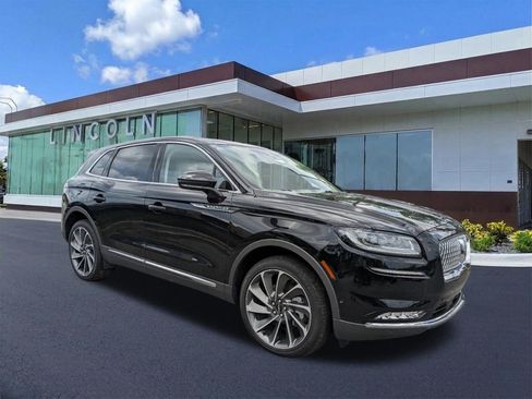 Certified 2023 Lincoln Nautilus Reserve w/ Equipment Group 202A image 3