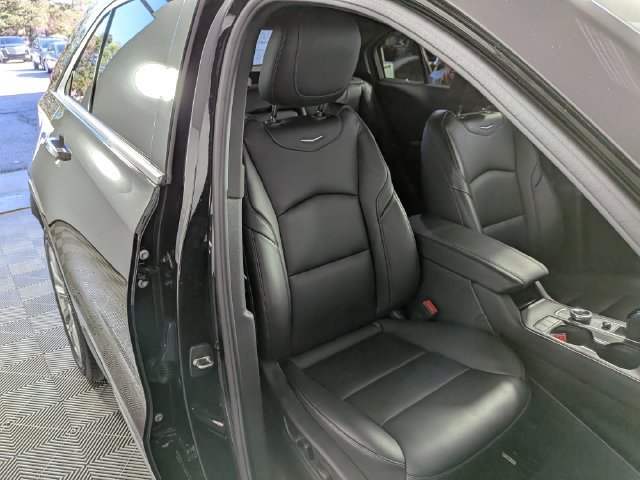 Certified 2023 Cadillac XT4 Premium Luxury w/ Cold Weather Package FWD image 31