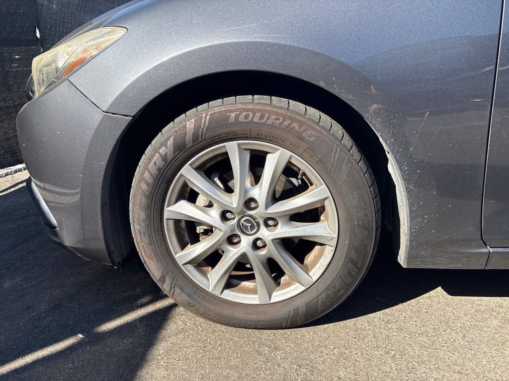 Used 2016 MAZDA MAZDA3 i Sport w/ Preferred Equipment Package FWD image 10